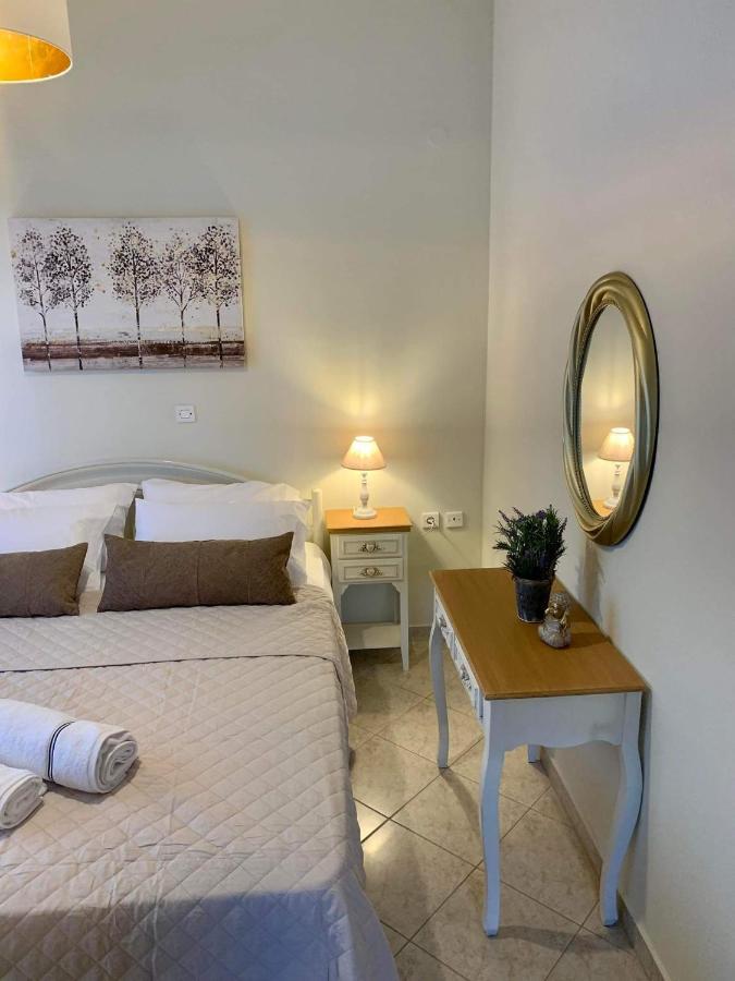 Athinas Apartment Liménasz Kültér fotó