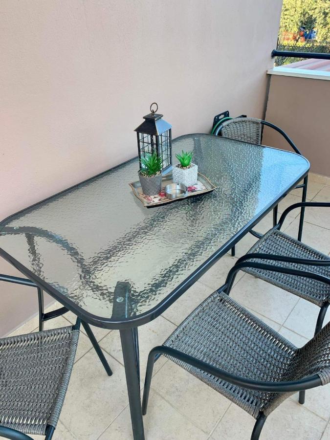 Athinas Apartment Liménasz Kültér fotó